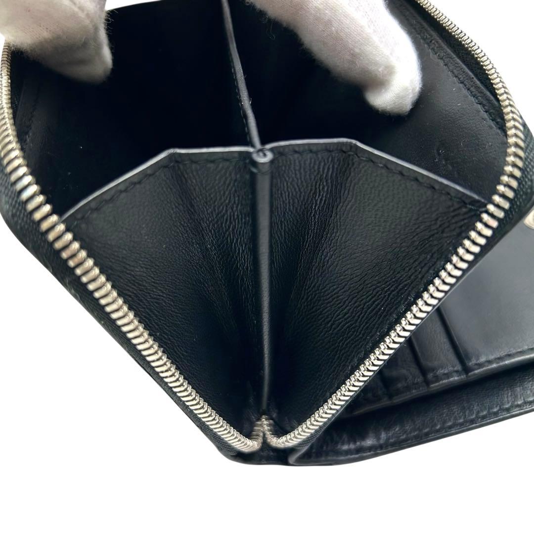 バレンシアガ 二つ折り財布 エブリデイ ロゴ ファスナー レザー ブラック　黒