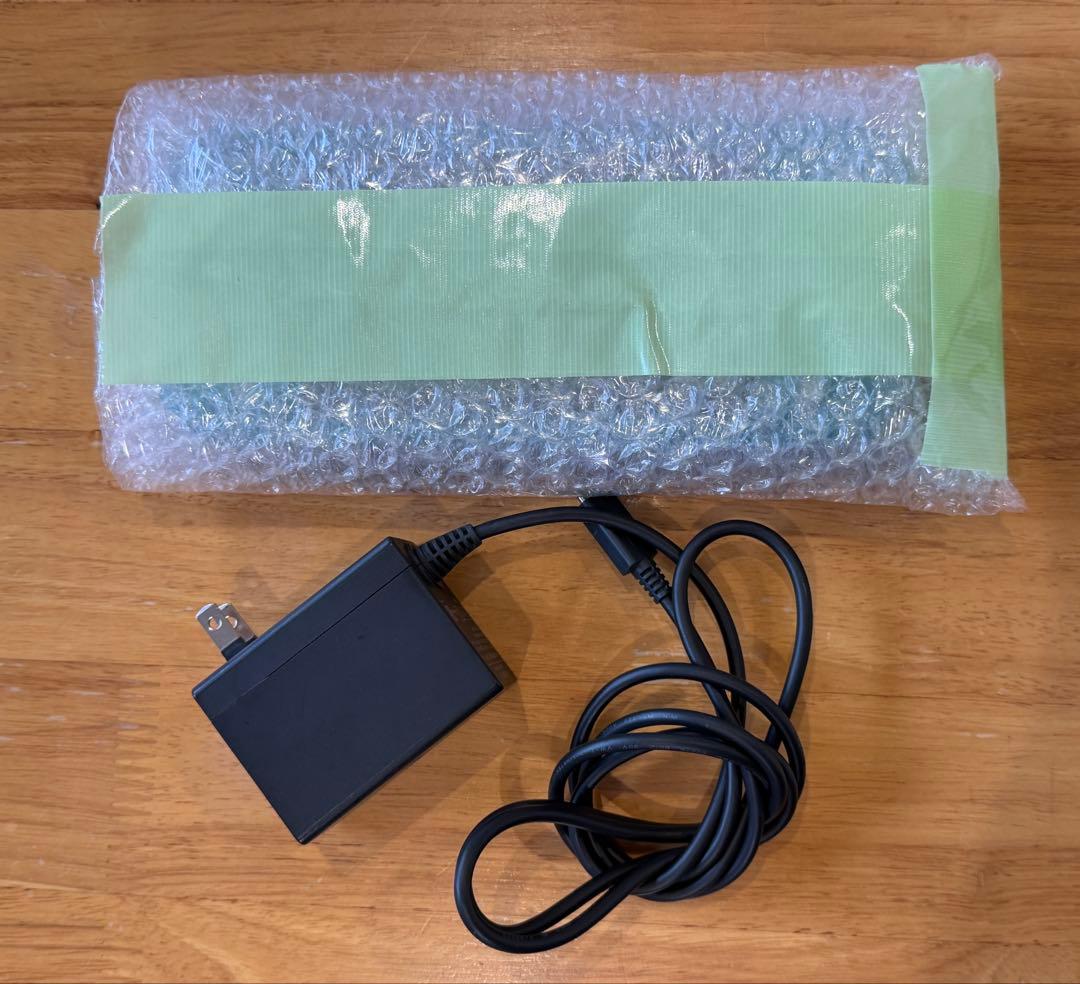 Nintendo Switch Lite ターコイズ　本体 充電器付き