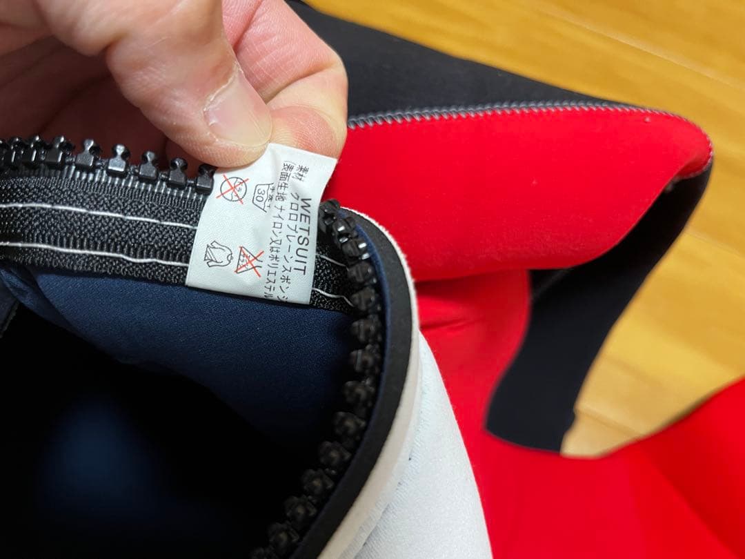 ウェットスーツ 長袖フルスーツ　ダイビング