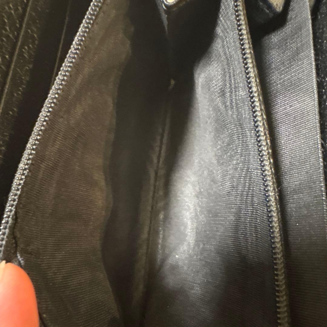 GUCCI ブラックレザー 長財布 GGロゴ