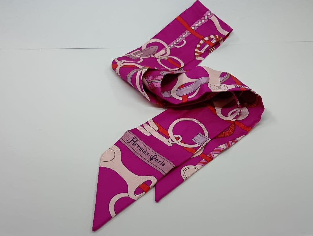 ttさま専用！140 HERMES エルメス ツイリー２本セット ピンク