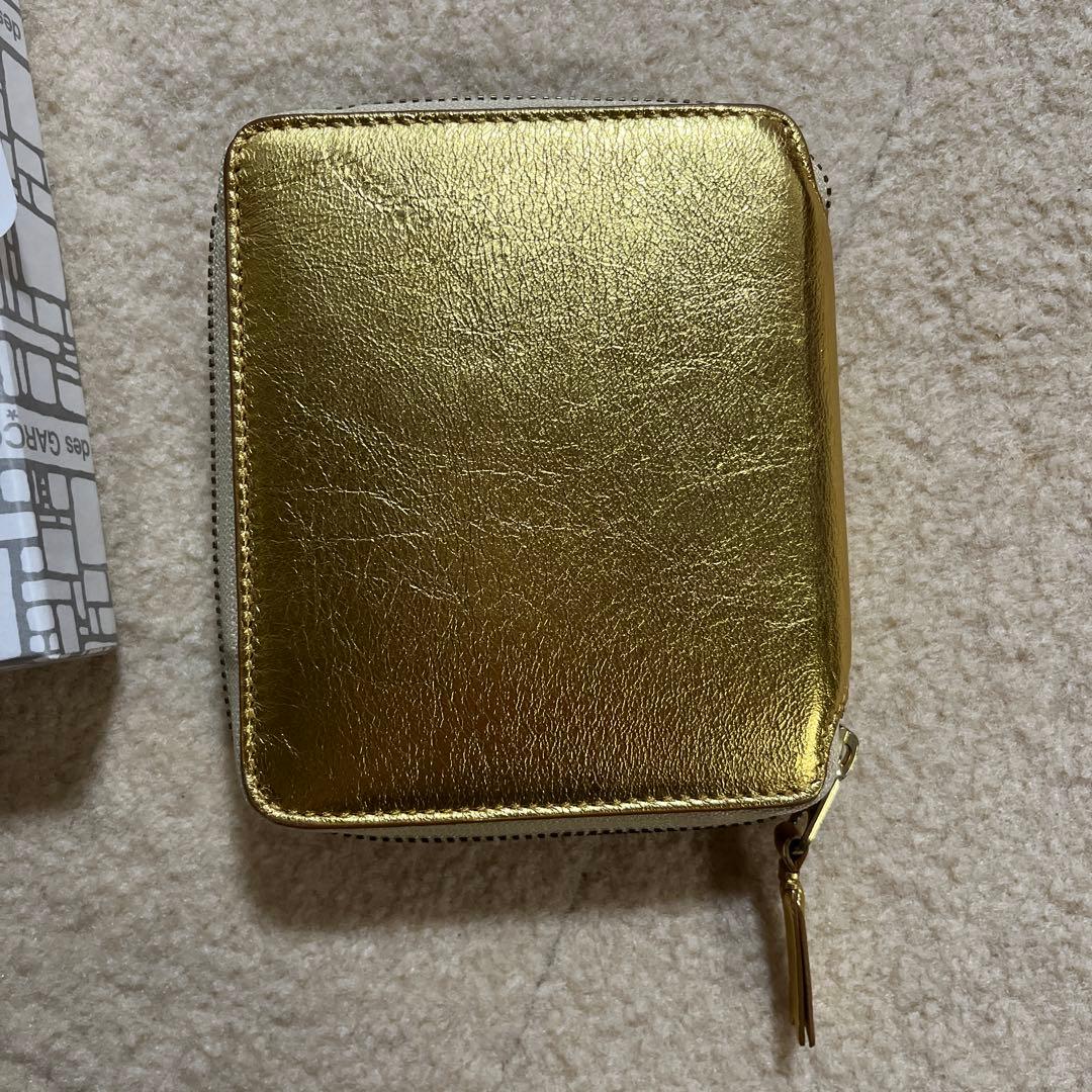 COMME des GARÇONS ゴールド 二つ折り財布