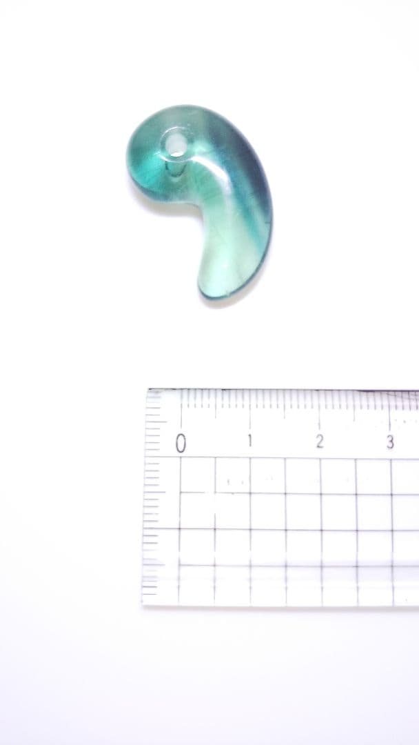 【早い者勝ち】 美品 勾玉 パワーストーン 波動