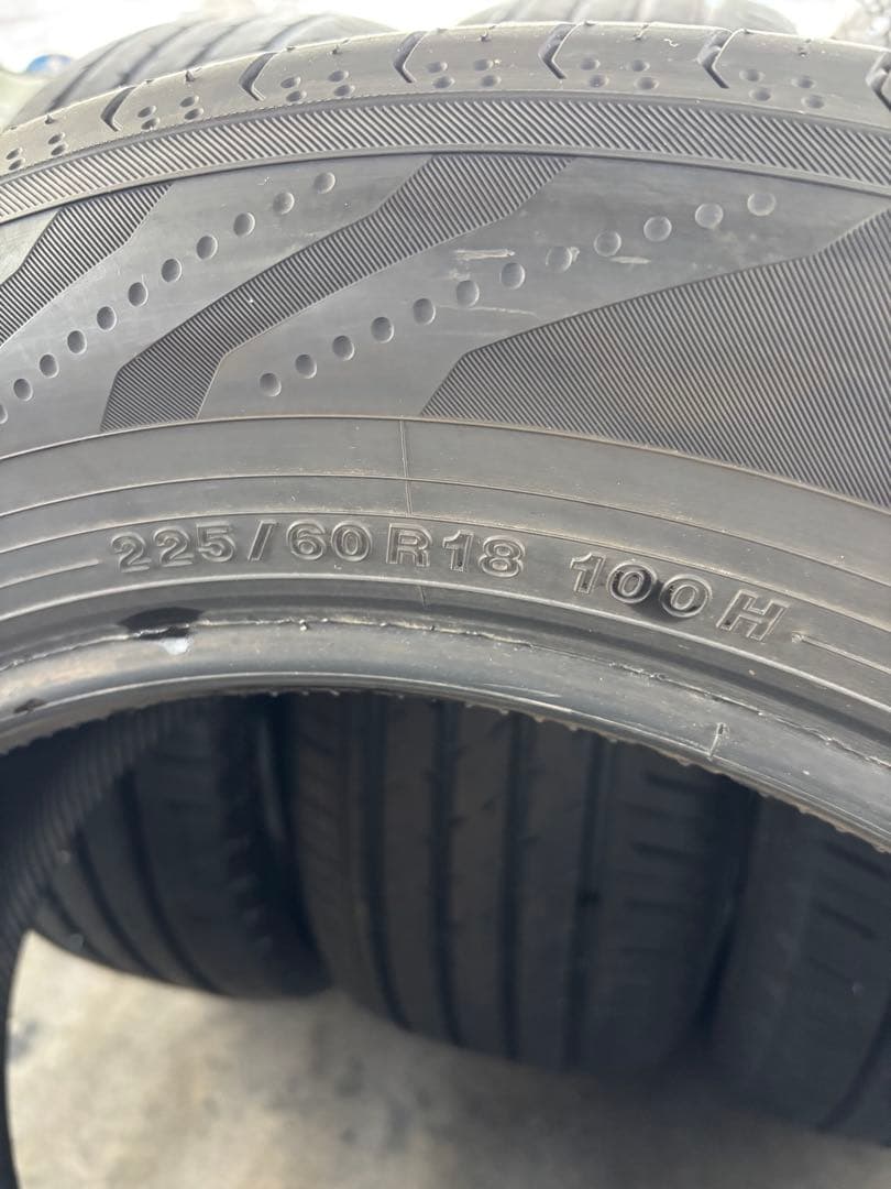 ポ*コ様 YOKOHAMA ADVAN V03 225/60R18 9部山 23