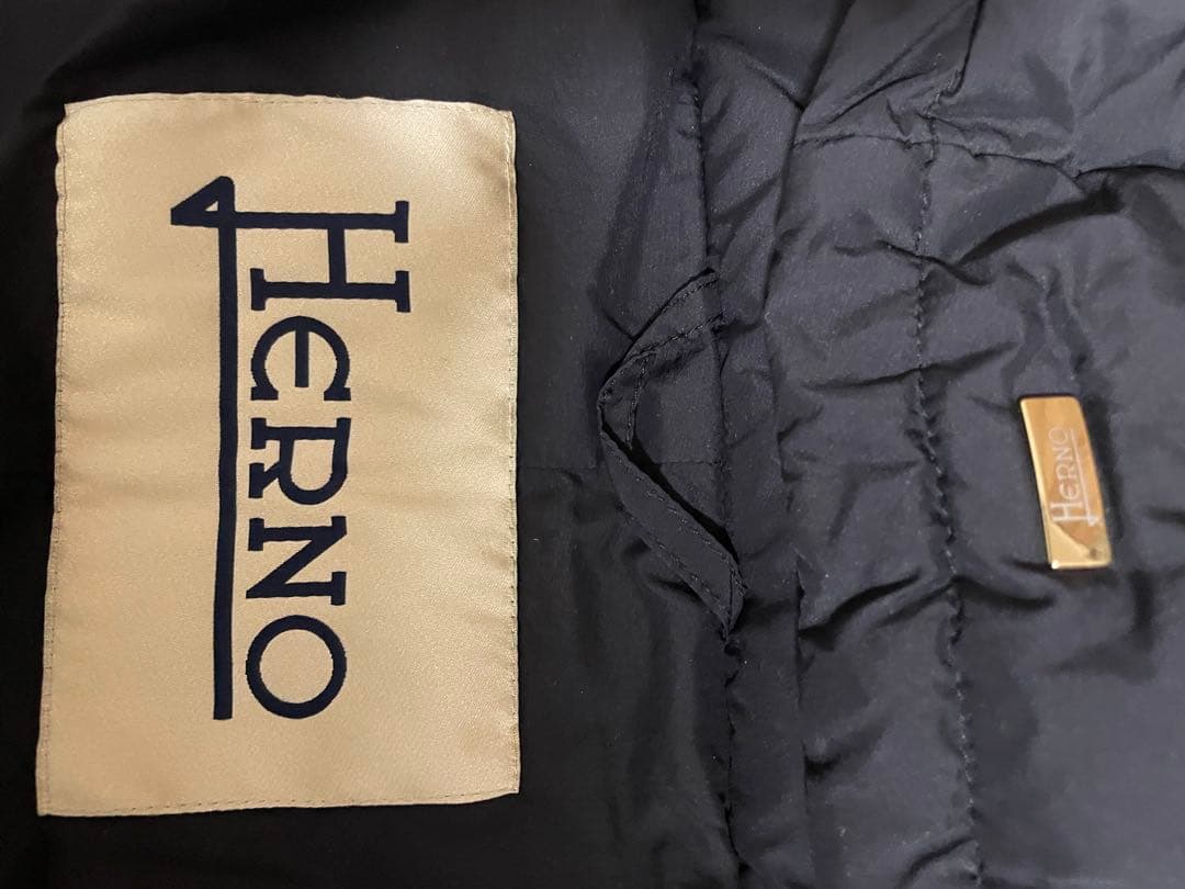 Herno ブラック ダウンジャケット サイズ38