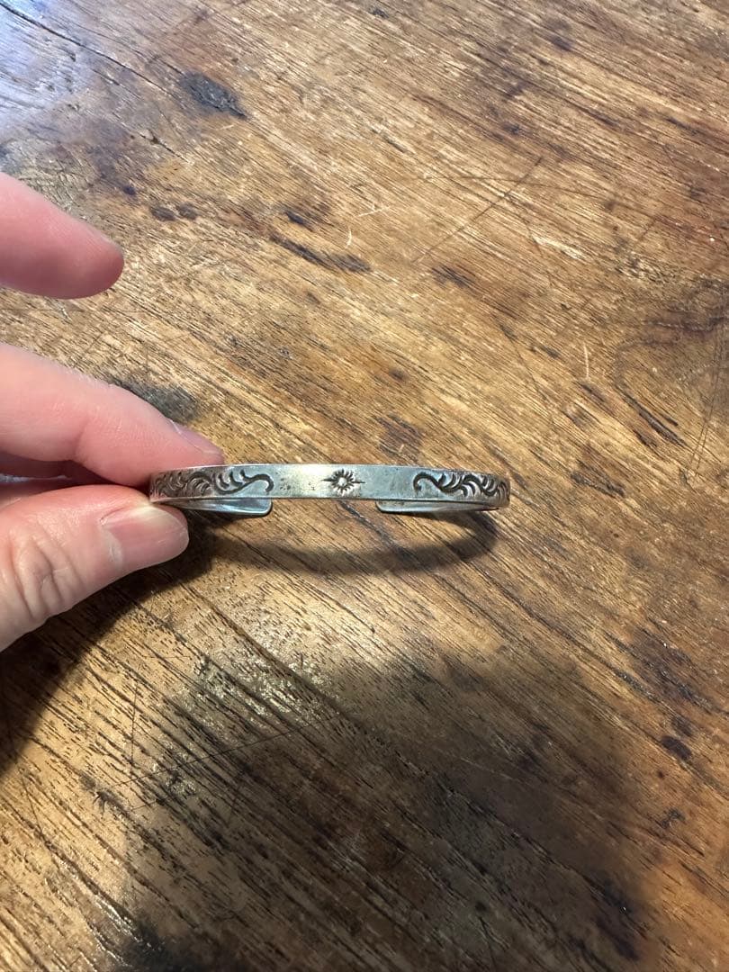 アリゾナフリーダム　バングル　シルバー