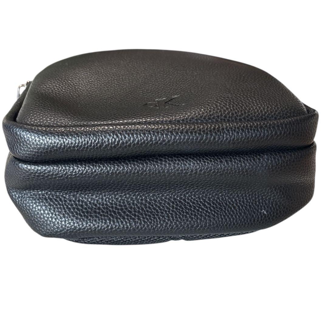⭐︎新品⭐︎  ブラック ボディバッグ ショルダーバック