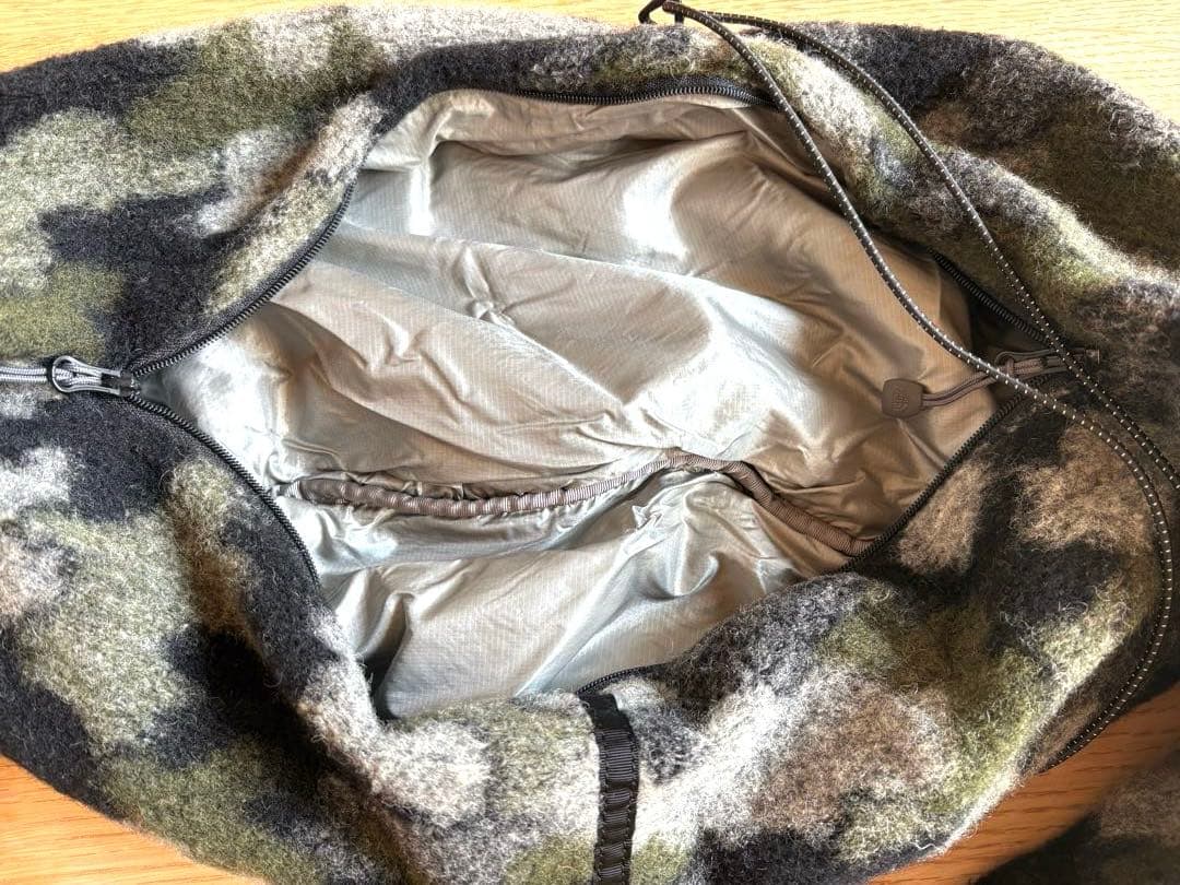 THE NORTH FACE フリース ボディバッグ カモフラージュ