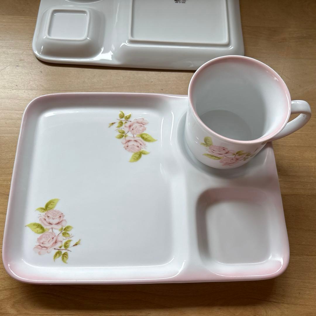 イマン　ダイアナローズ　プレート&カップセット2組