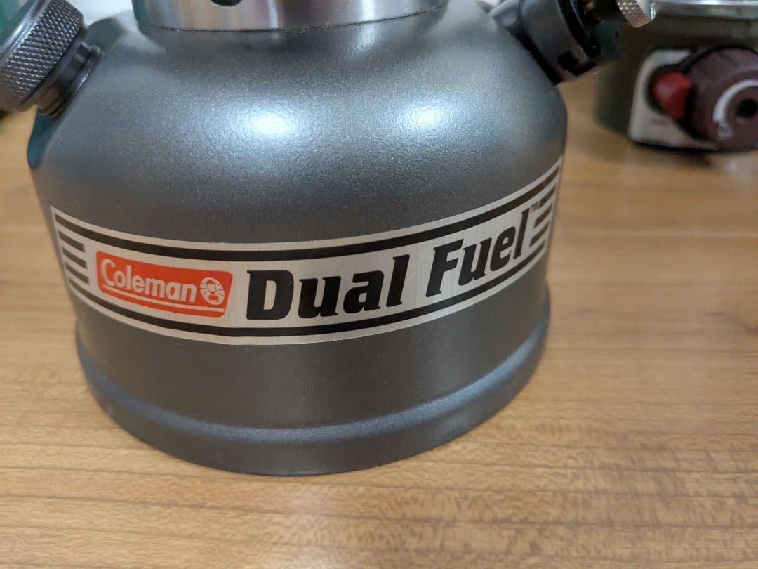 コールマン　デュアルフューエルランタン＆ノーススターガスランタン 2個セット