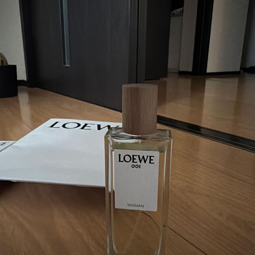の*ち様 【ほぼ未使用】ロエベ 香水ウーマン 50ml LOEWE 001 WO
