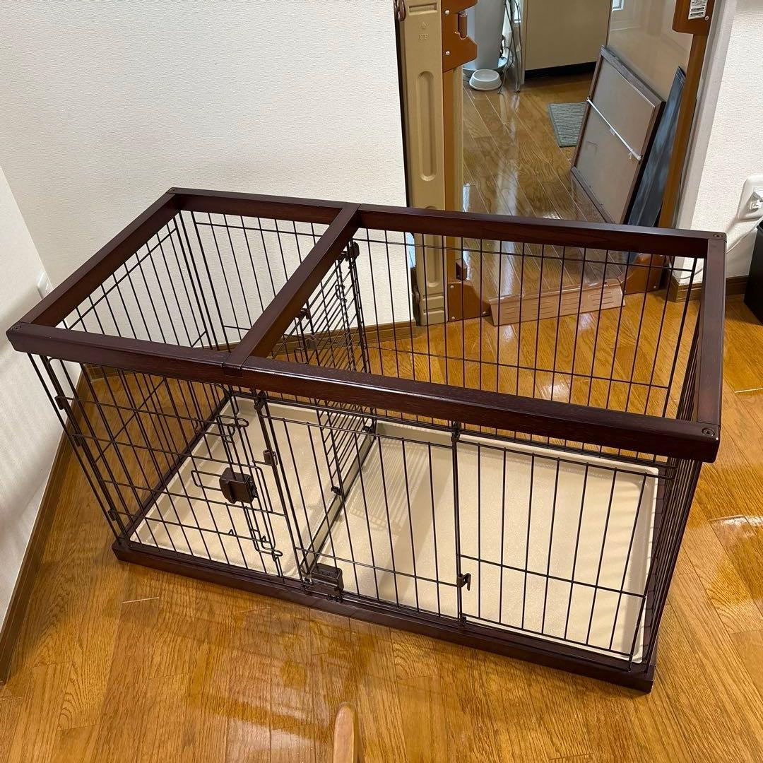 小型犬用室内ケージ　トイレコーナーの仕切り付きドッグルームサークル　スモール