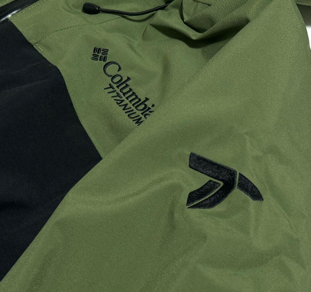 新品 コロンビア タイタニウム District IIIスノージャケットUS:L