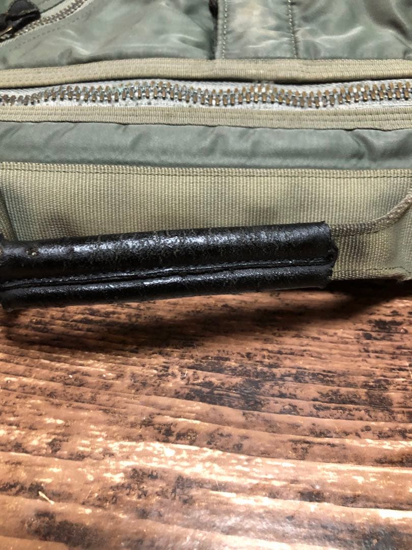 ハーベストレーベル　ミリタリーショルダーバック　ma-1