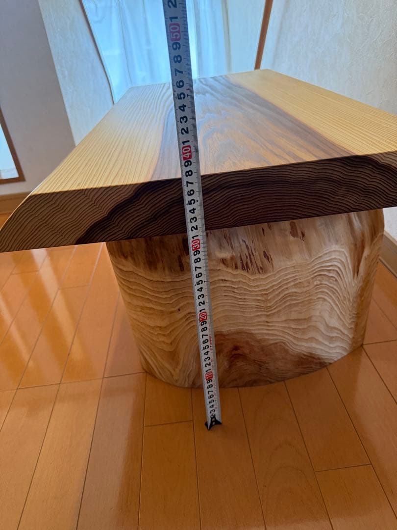 天然杉一枚板最高級杢目のゴツ脚安定テーブル　beeswax塗装仕上げ‼️