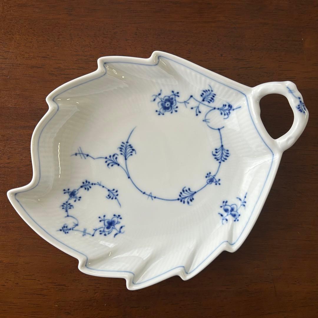 ロイヤルコペンハーゲン ジャパニーズ　リーフディッシュ