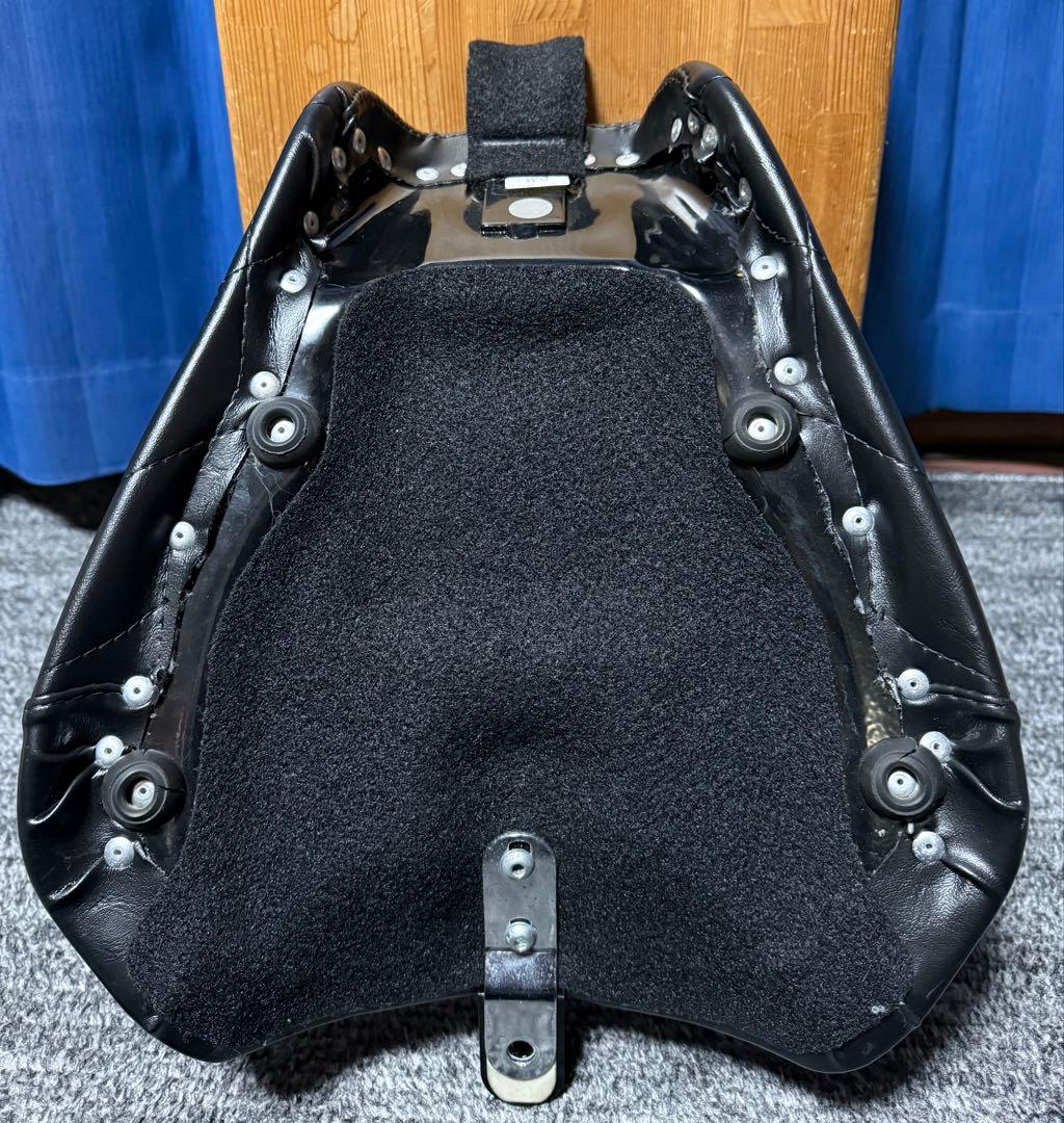 ハーレー スポーツスター LePera ラペラ ソロシート ダイアモンド