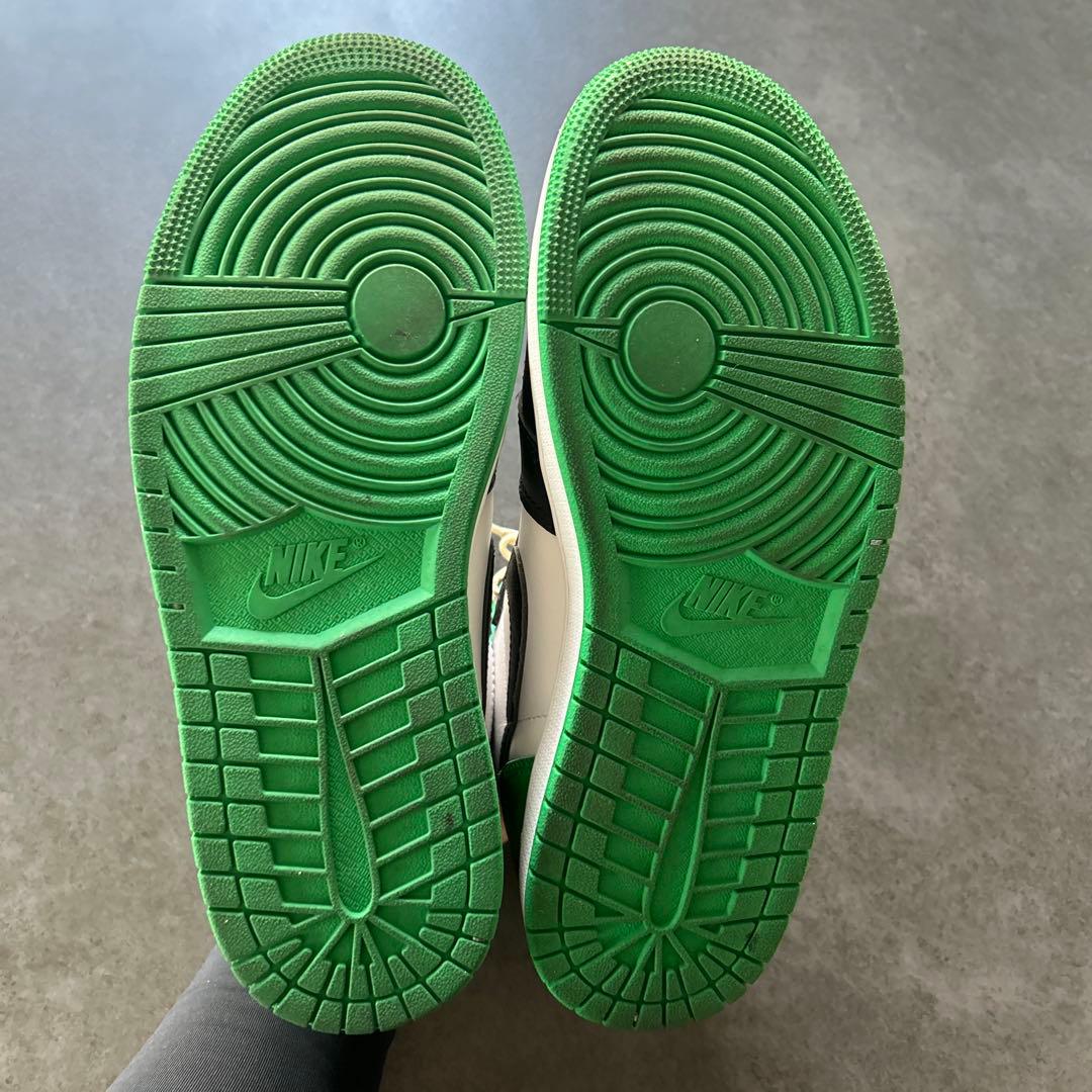 Nike Air Jor dan 1 レトロ ハイ OG ラッキーグリーン