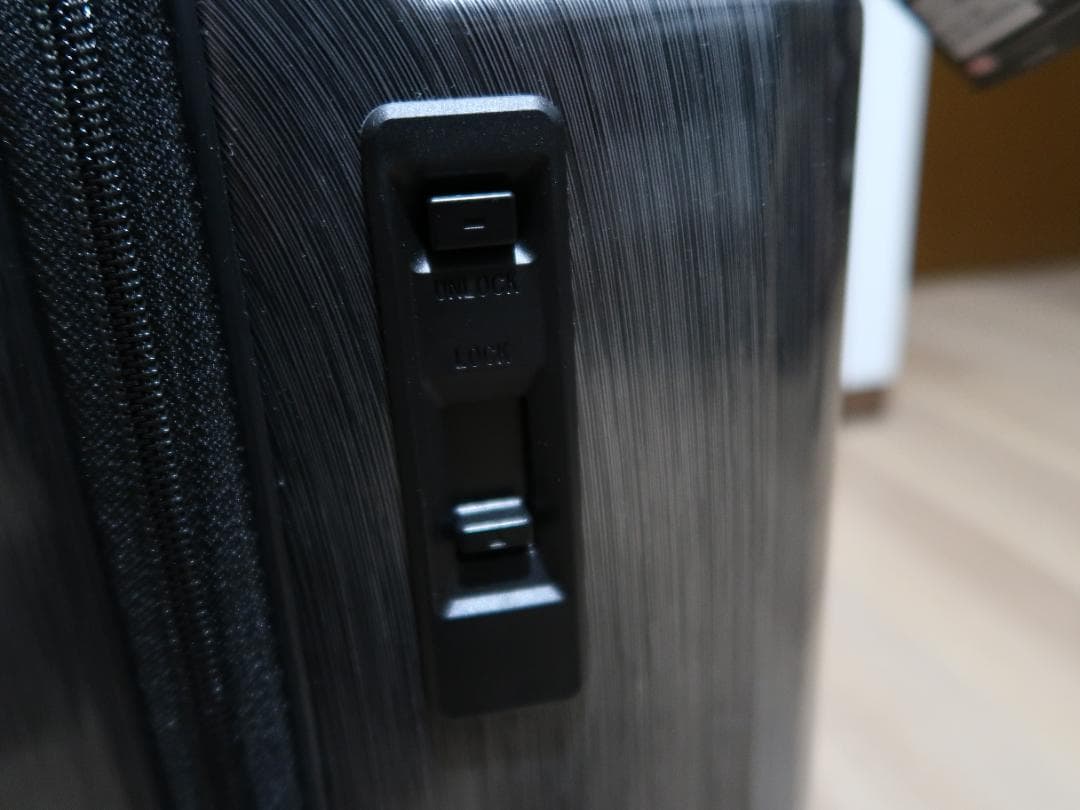 Bermas バーマス　スーツケース INTER CITY 33L