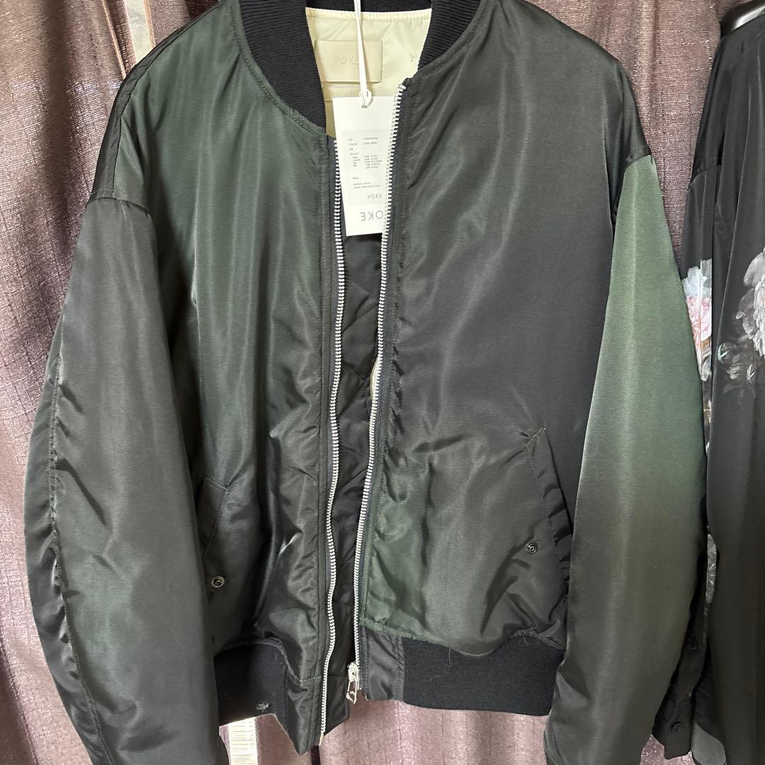 YOKE グラデーションプリントボンバージャケット フライトジャケット