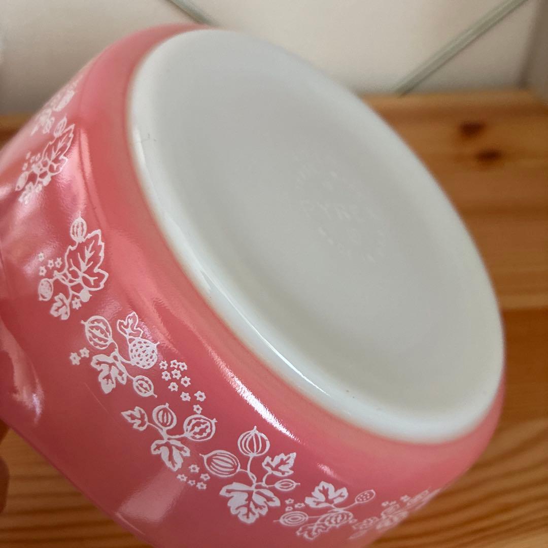 オールドパイレックス　キャセロール　ヴィンテージ　ピンクグースベリー　昭和レトロ