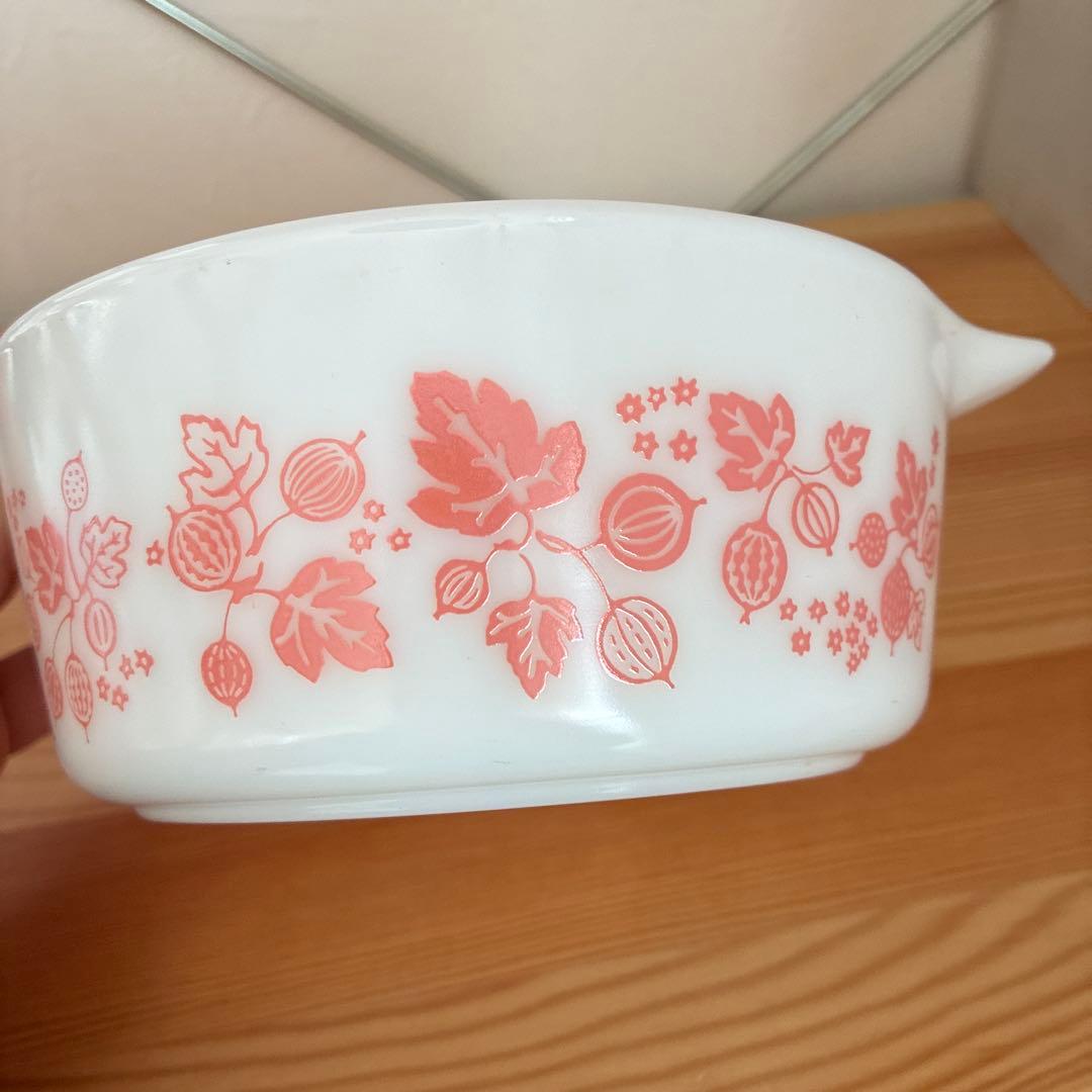 オールドパイレックス　キャセロール　ヴィンテージ　ピンクグースベリー　昭和レトロ