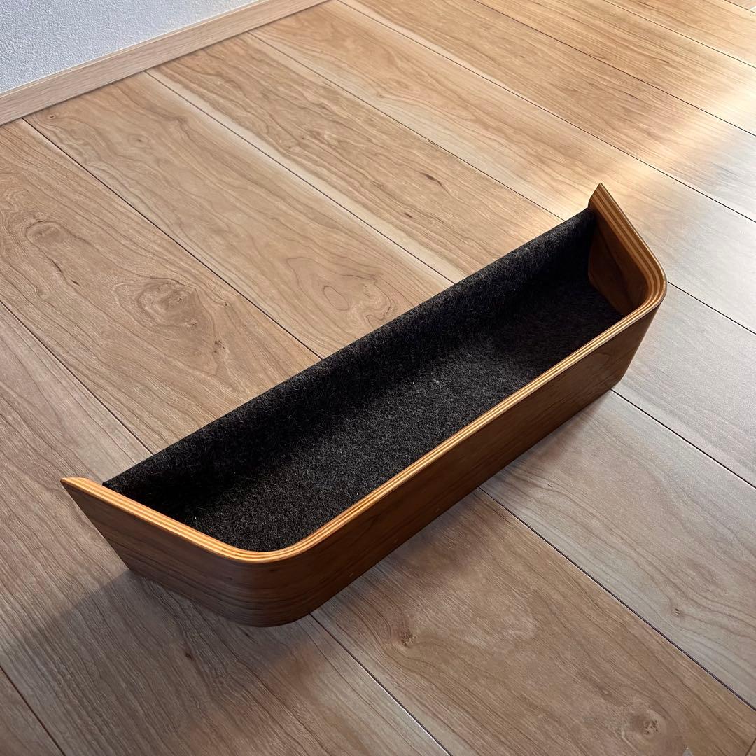 GROVEMADE (Wood Catch-All) 壁掛け収納（鍵フック付き）