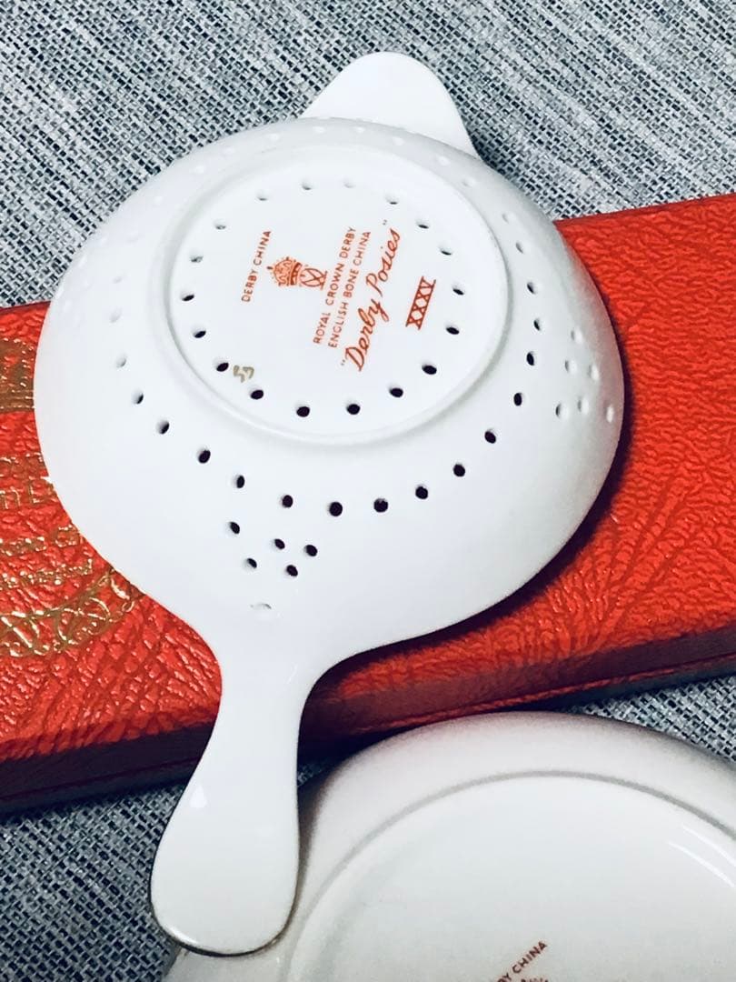 英国 ロイヤルクラウンダービー ビンテージ Posy 花柄模様 茶器2点 未使用