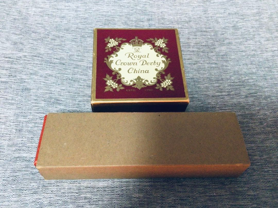 英国 ロイヤルクラウンダービー ビンテージ Posy 花柄模様 茶器2点 未使用