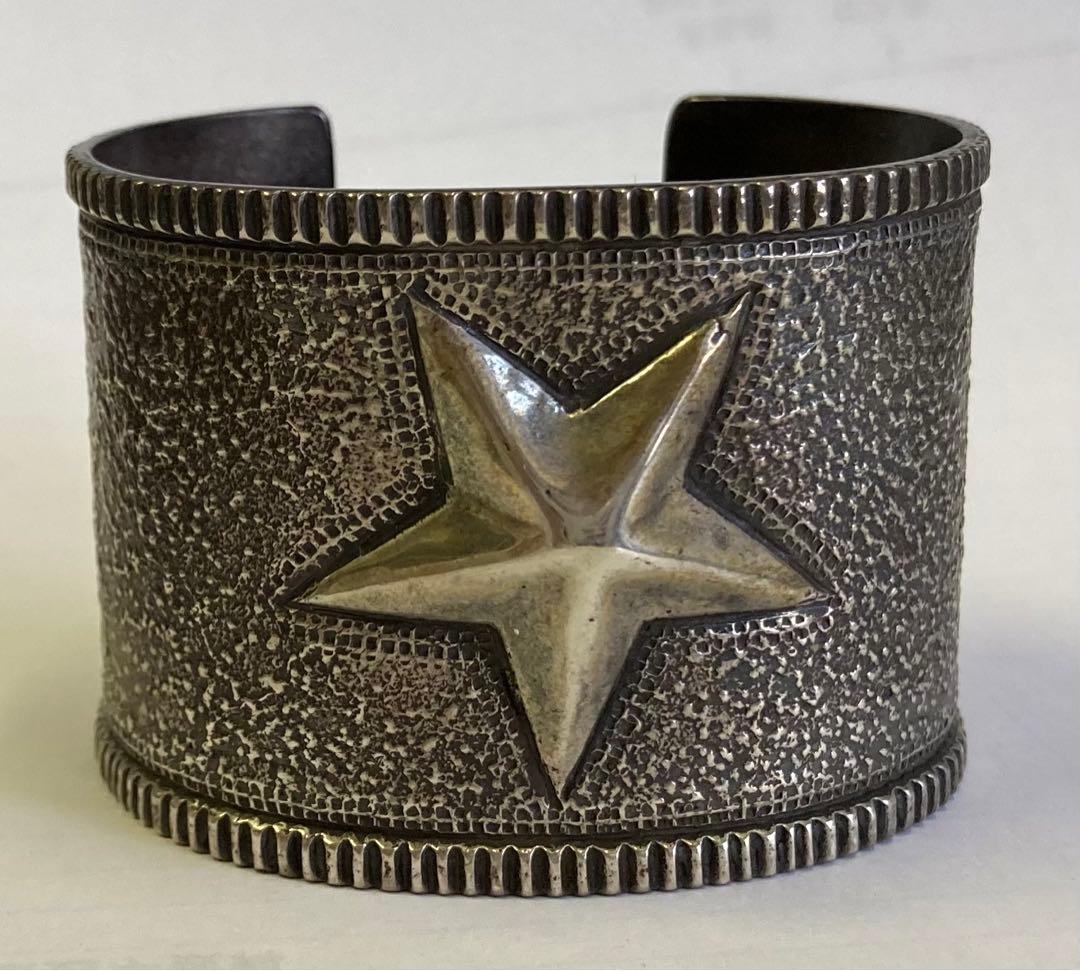 Edison Cummings バングル