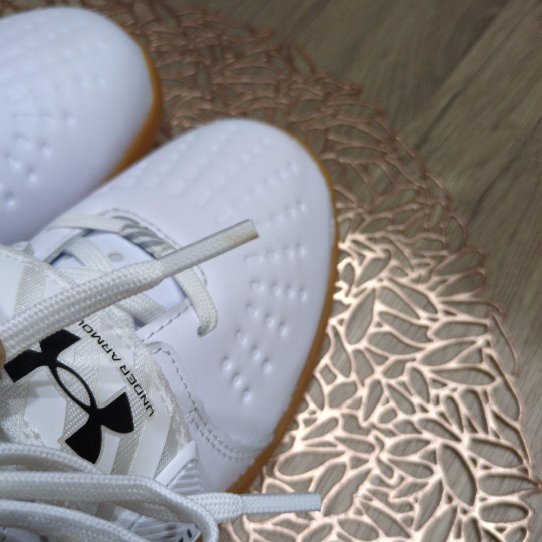 【完売品】アンダーアーマー　UAレイン リフター 24.5cm