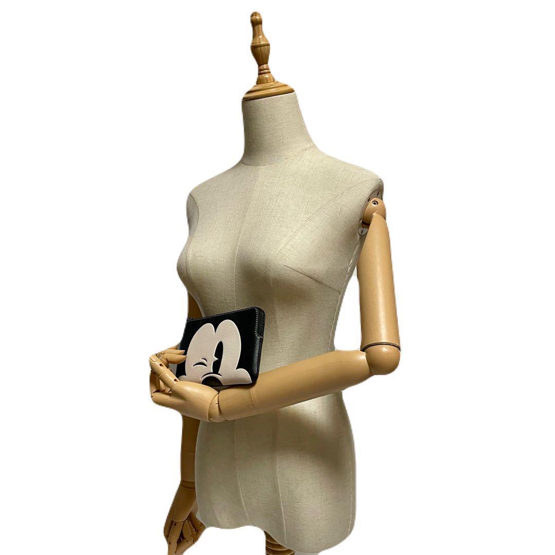 ✨未使用品✨DISNEY×COACHコーナージップ ポーチ ウインクミッキー