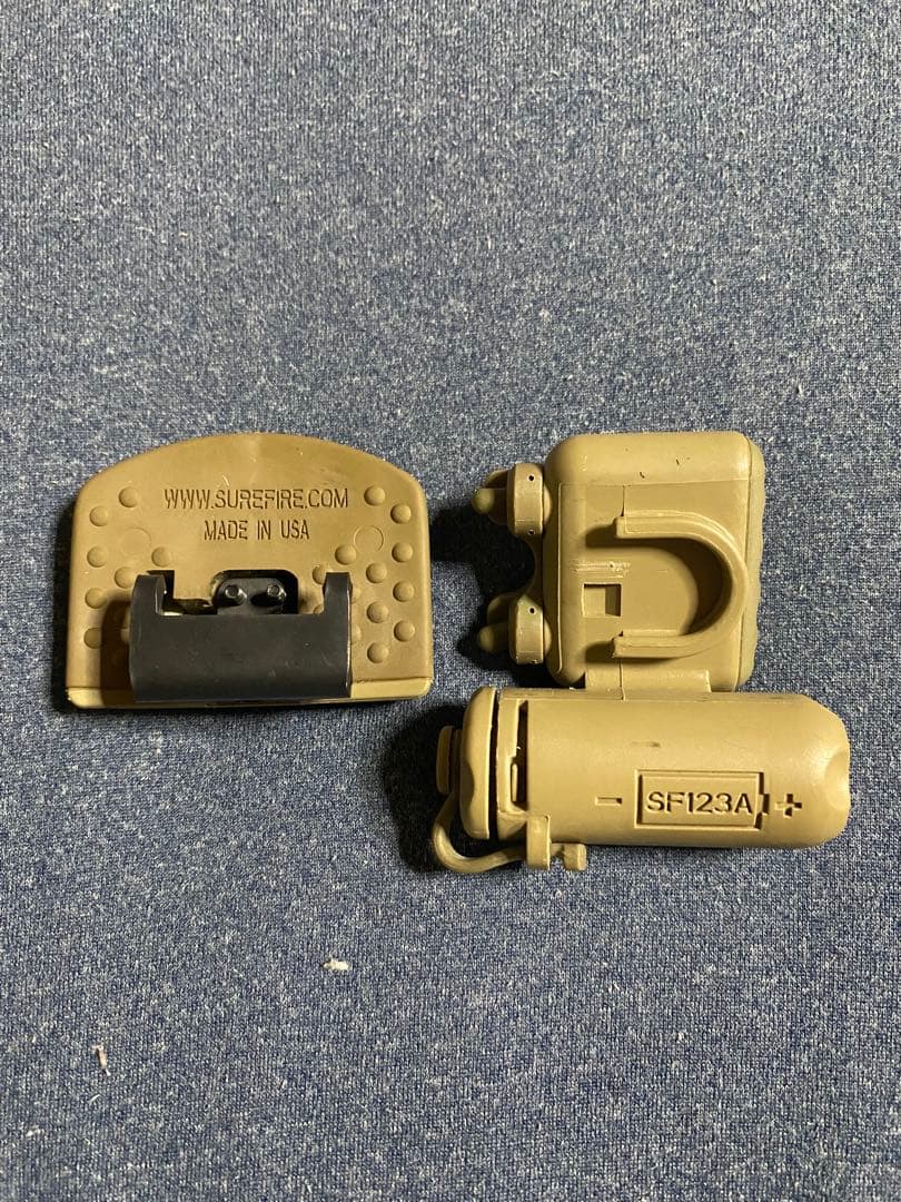 SureFire HL1-A 旧型マウント