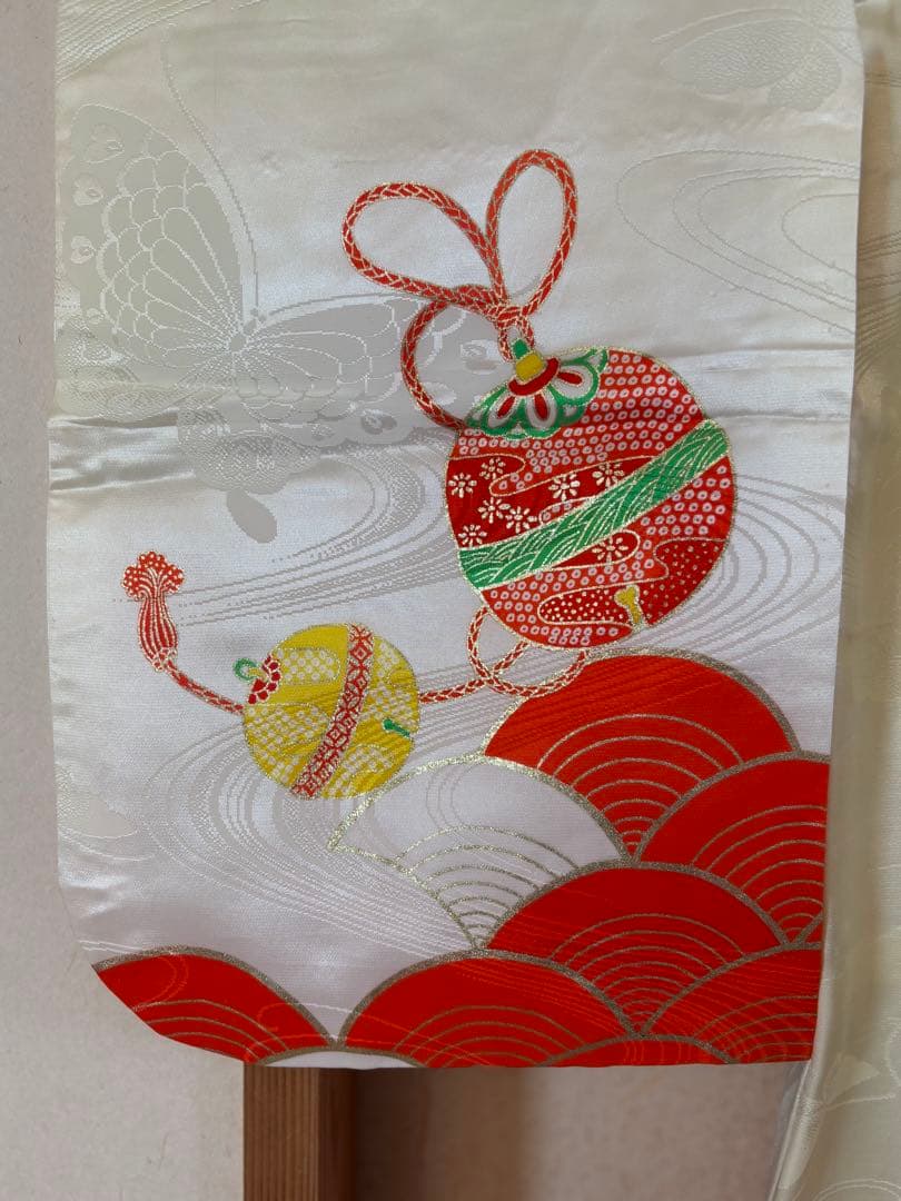 【値下げ】7歳　女の子用フルセット　裾除け　正絹　七五三　金刺繍入り　他小物付き