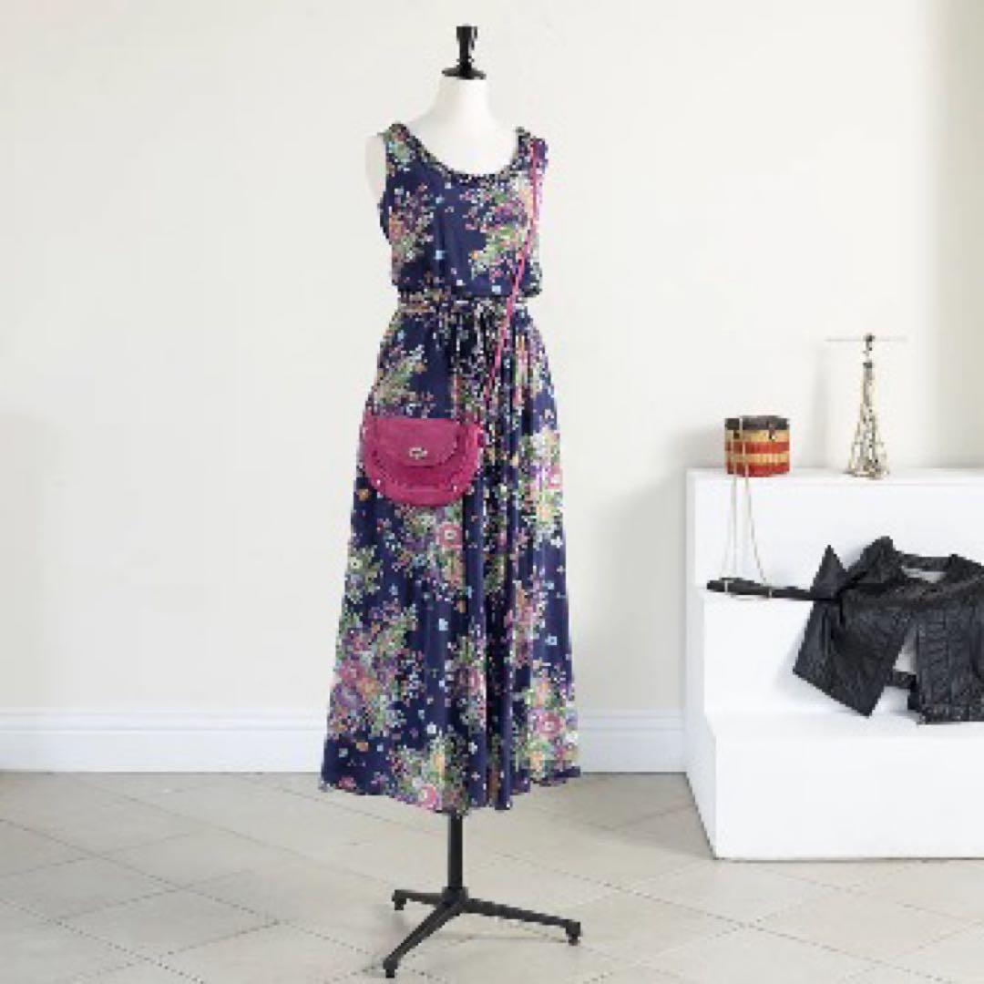 七彩 N-VALUE 女性用トルソー 布製 ブラックスタンド NANASAI