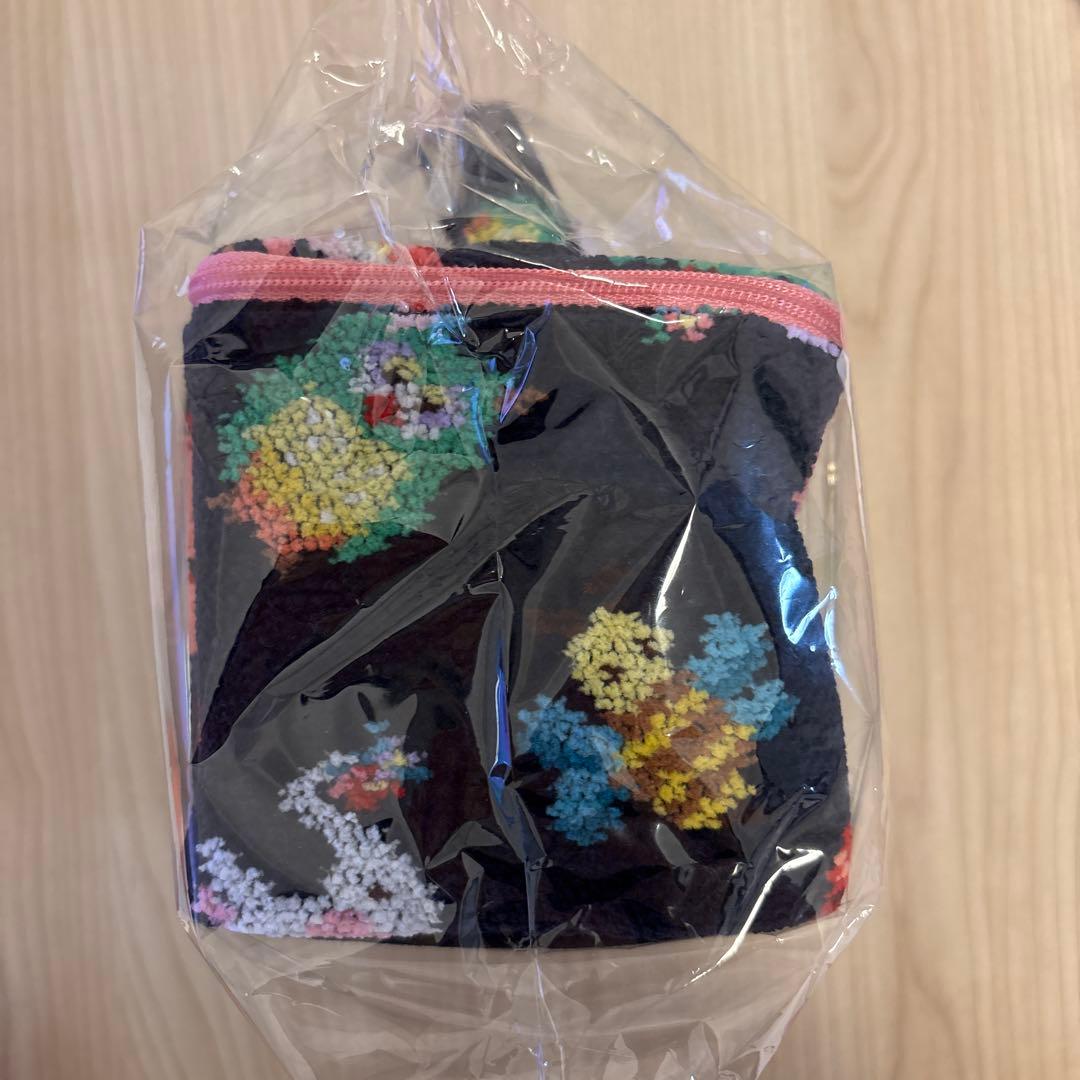 フェイラー　神崎恵さん　ファンキーフォーチュン　バニティポーチ　ネイビー