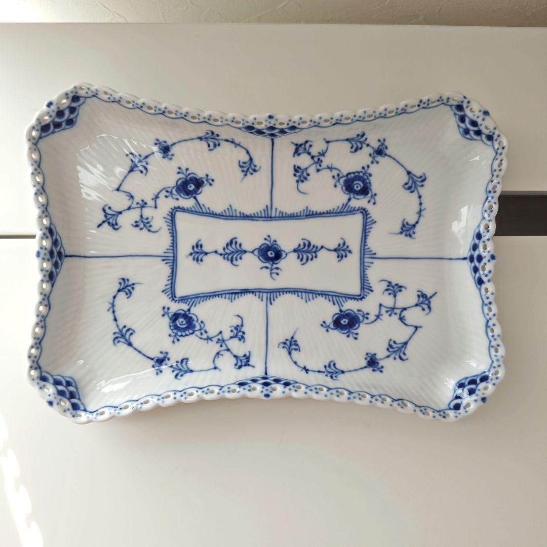 ロイヤルコペンハーゲン　ブルーフルーテッド　フルレース　スクエア皿