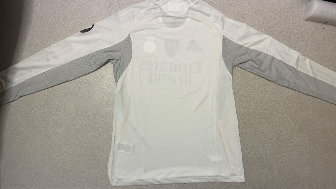 Real Madrid 長袖シャツ adidas