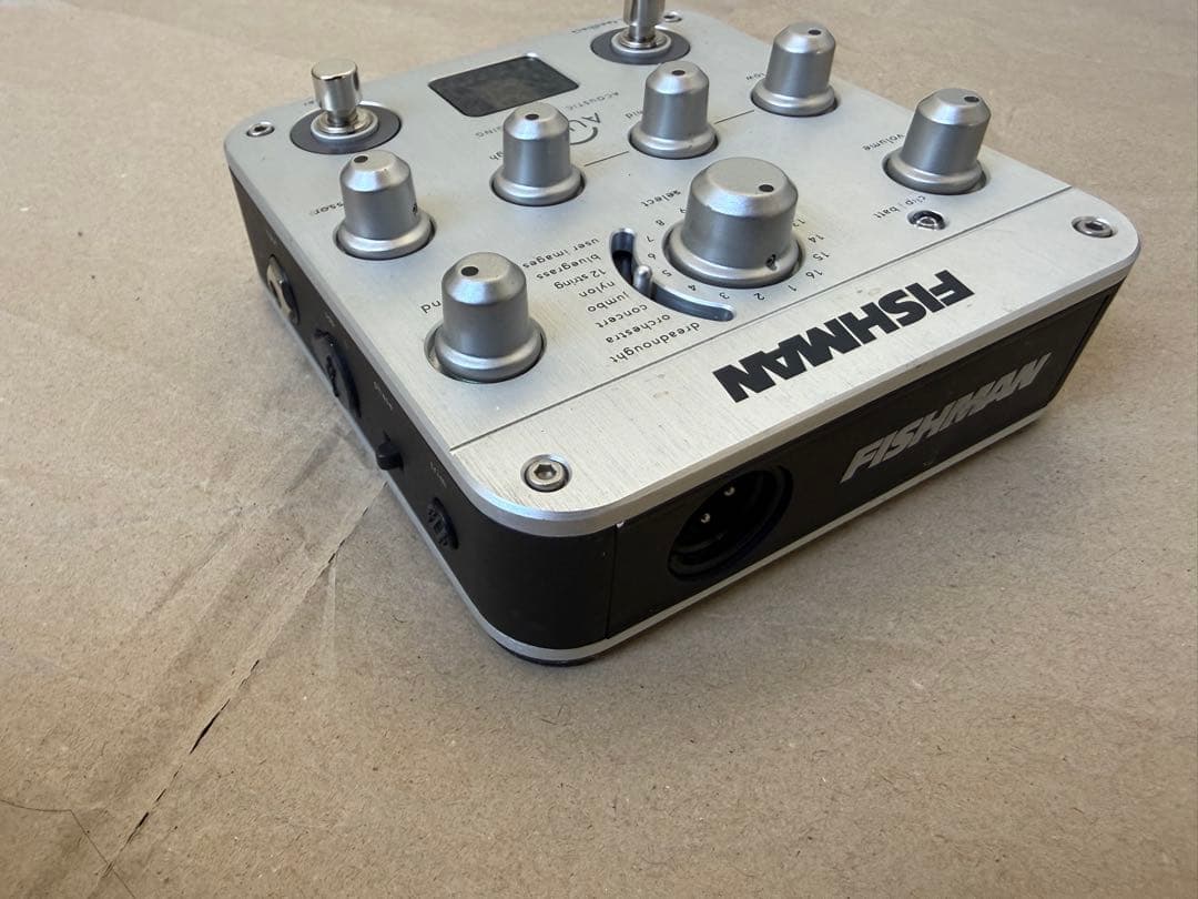 Fishman Aura Spectrum DI フィッシュマンプリアンプ／DI