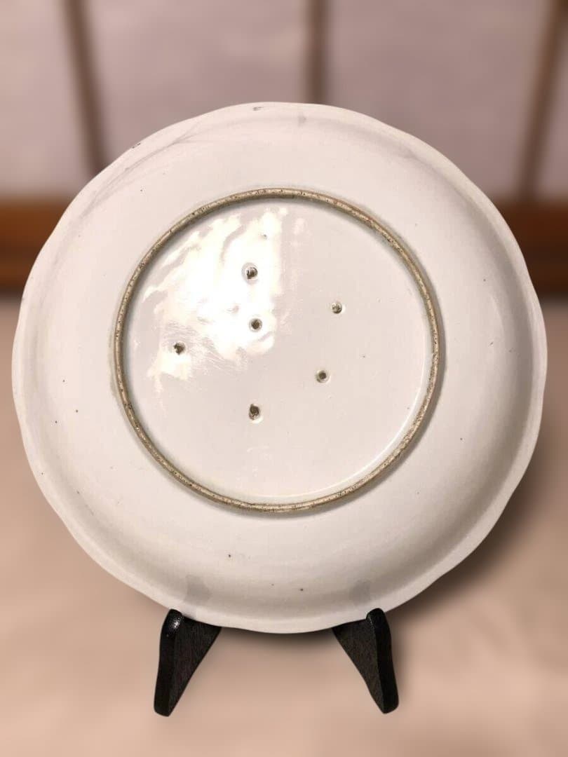 【九谷焼】29.6cm 　目跡 『松竹・立浪に鶴文様 金彩色絵大皿』