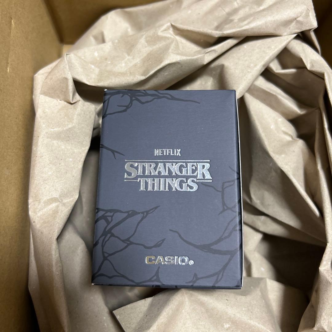 CASIO Stranger Things AQ-800EST-1AJR 限定