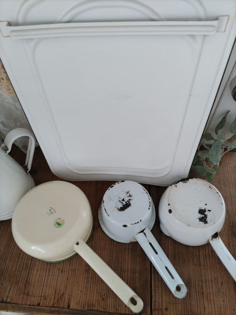 アンティークホーロー　ヴィンテージホーロー　ドイツ フランスアンティーク