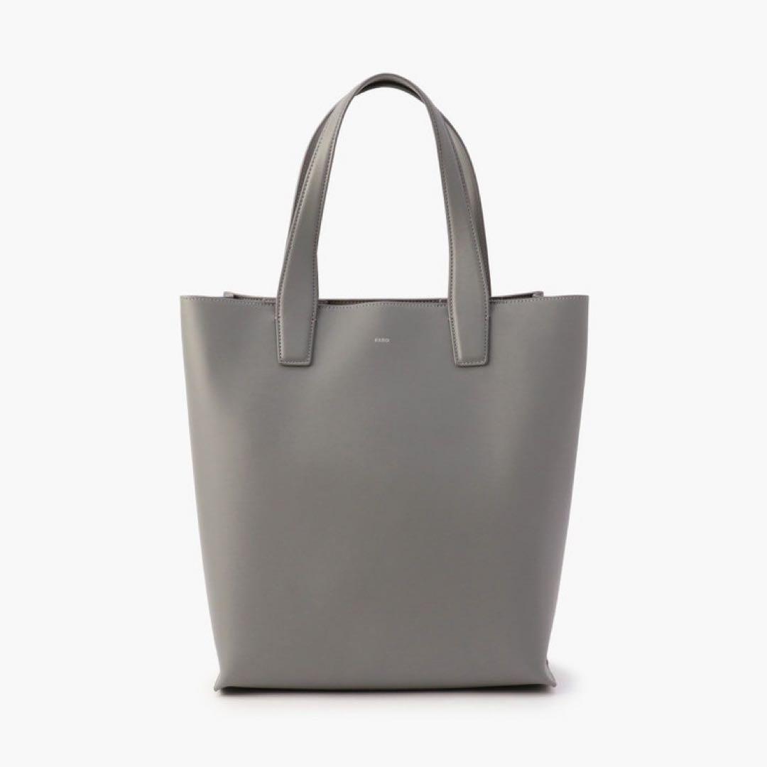 ラ*ビ様 FARO グレー レザー トート Calma Tote TalI Ne