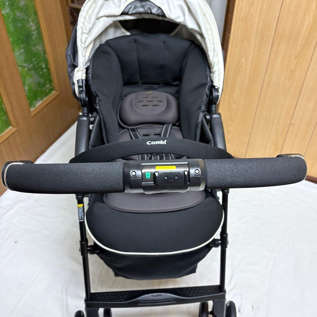 コンビ メチャカル オート4キャス コンパクト エッグショック ベビーカー 美品