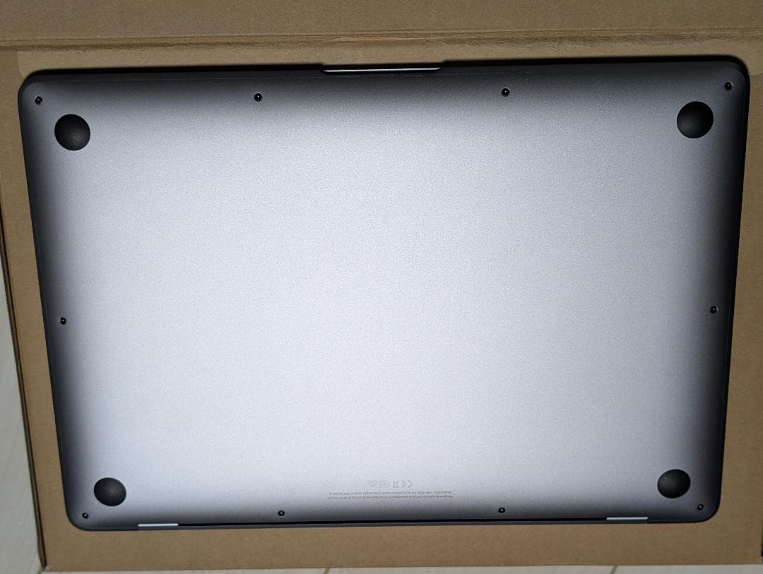 MacBook本体 Apple MacBook Air 13inch M1 256GB / 16GB