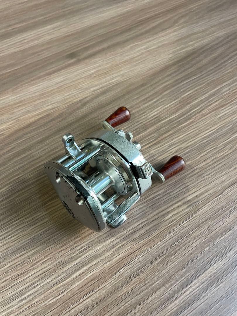 シマノ　バンタム100 オールドリール　ヴィンテージ　オールドシマノ