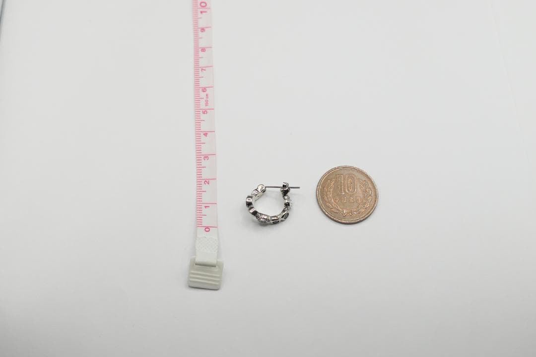 新品　ライオンハート　レオ　LEO　フープ　ウェーブ　ピアス　ジルコニア