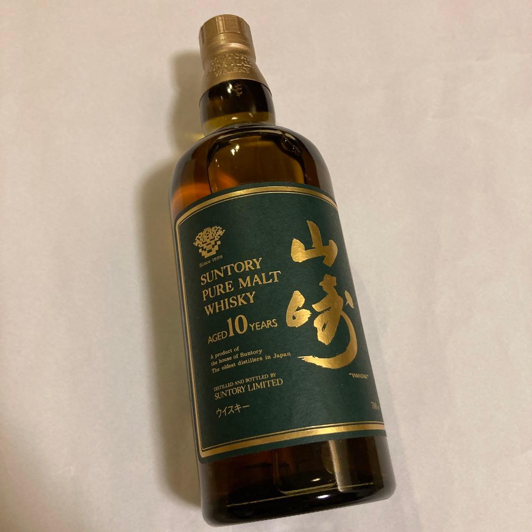 山崎10年　サントリーウイスキー　箱付き　グリーンラベル　700ml 未開封