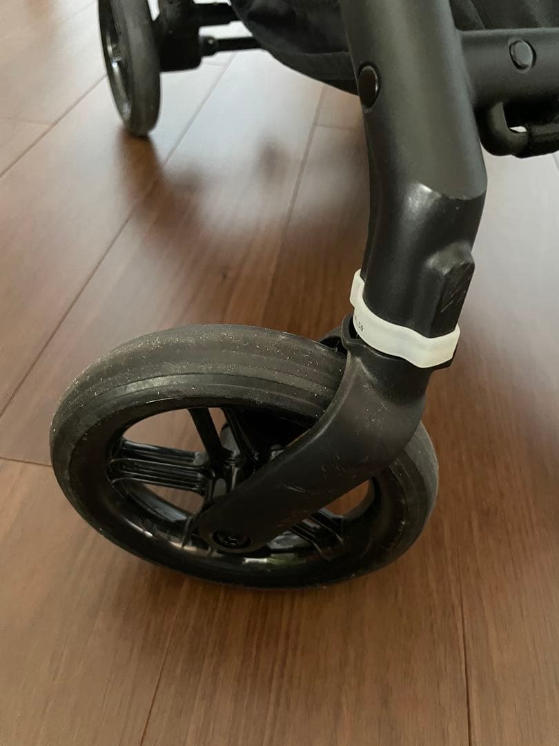 サイベックス cybex メリオカーボン2022年モデル　シーシェルベージュ