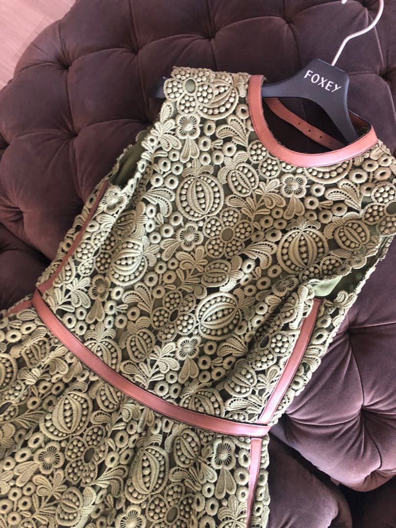 VALENTINO★ヴァレンティノ★ロックスタッズベルトレースワンピース